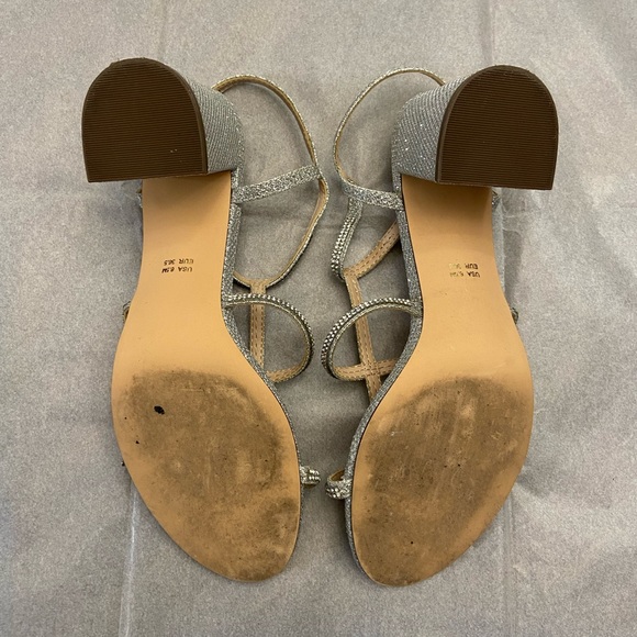 Gorgeous like-new bling sandals - Picture 10 of 10